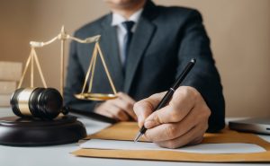 Precedensowy wyrok za naruszenie APK. Sąd zasądził niemal 700 tys. zł odszkodowania od dystrybutora ubezpieczeń