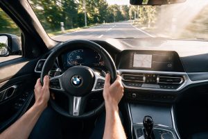 Auto z zagranicy i AC na wysoką sumę. Co jeśli prawdziwa historia wychodzi na jaw dopiero po szkodzie?